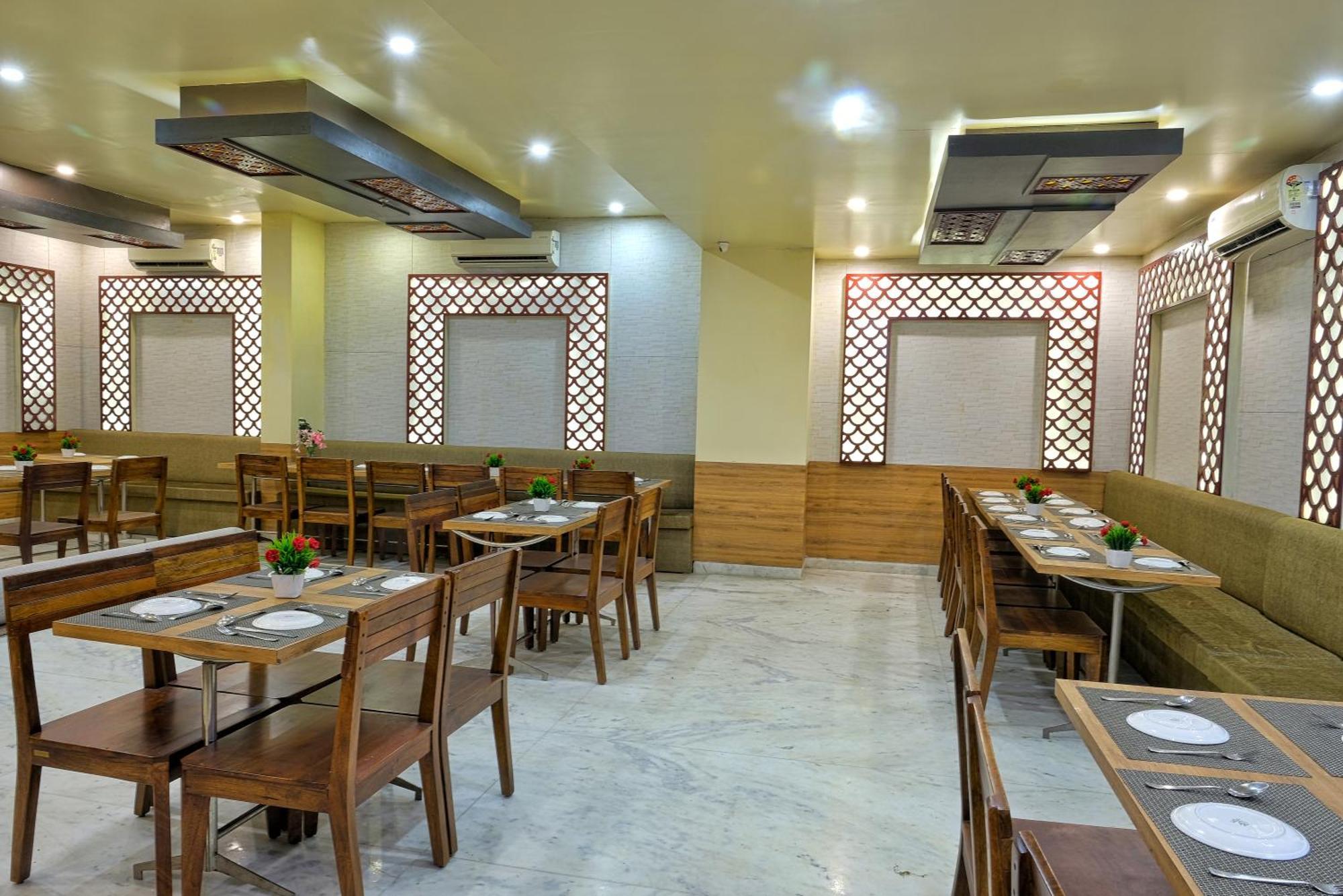 Bayan Elegance Hotell Jaipur Exteriör bild